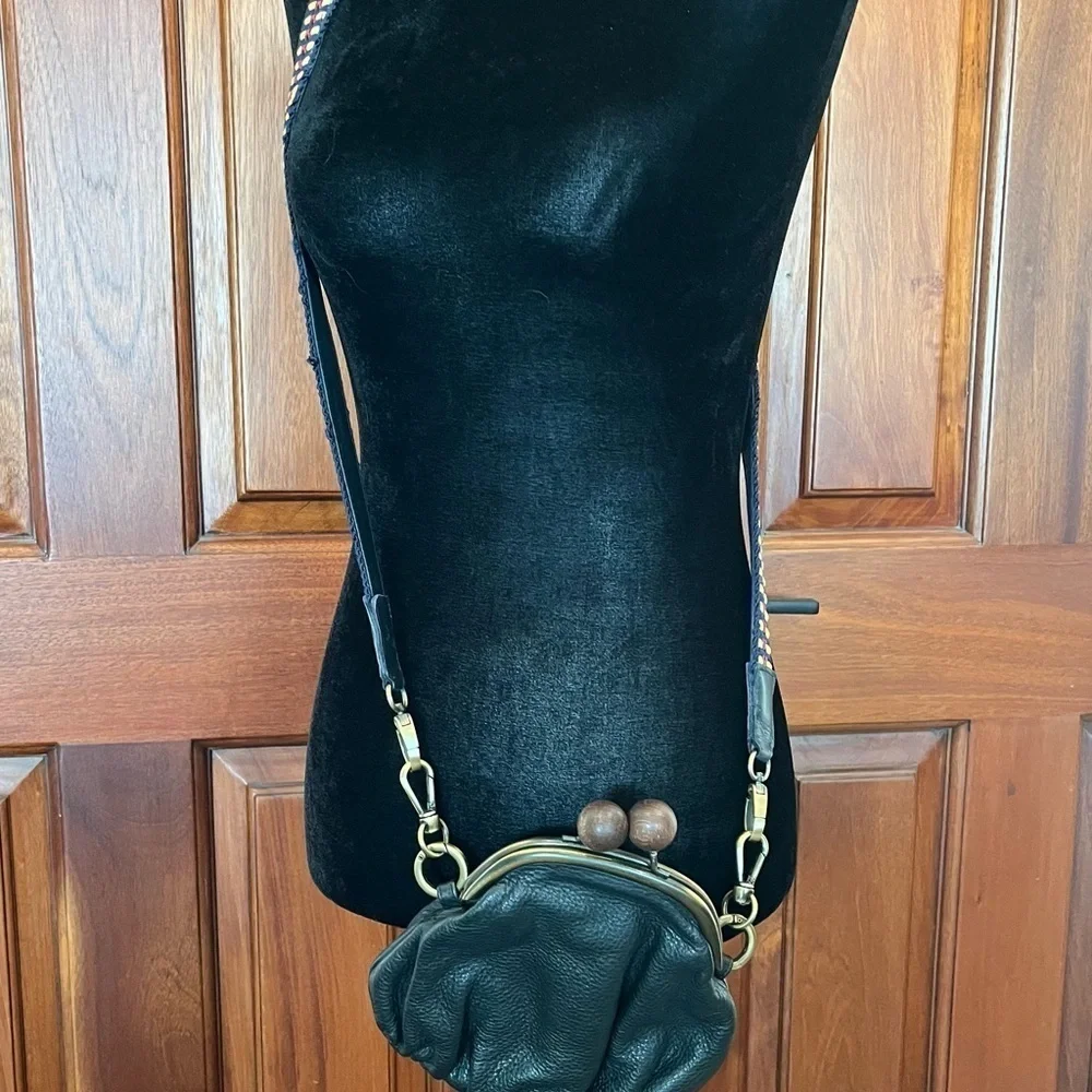 Erva Black Pebbled Leather Purse Navy Texture Strap Wooden Kiss Lock $420